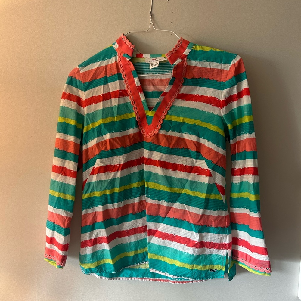 Vineyard Vines summer colorful striped silk blend blouse. Sz Small